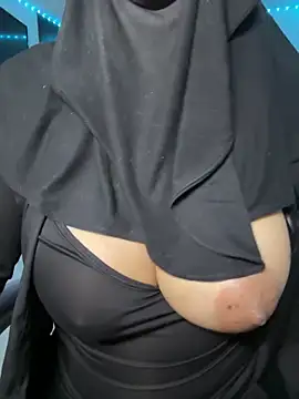 jameela (F milf) - Sex in the shower🤪🐬💦