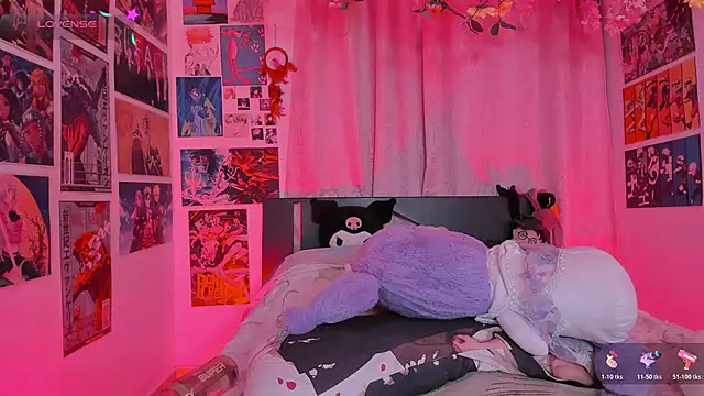 misscurvytop - MissCurvyTop's free webcam