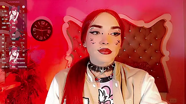 leyxandrabraz (T young) - MASTURBATION AND MOANS KITTEN SEXY