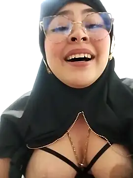 elinaax (F teen) - Oil in ass