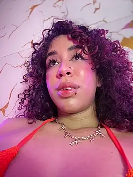 woo_isdaphne (F young) - control toy x 100 sec😈