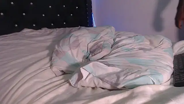 ebonyascend (Ask my age) - CUM  SHOW🍆💦💦💦💦🥵