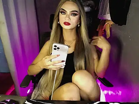 ursweet_lexi - Ursweet_lexi's free webcam - UK Sex Cams