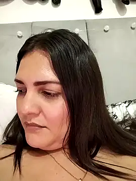 mia_hampton - Mia_Hampton's free webcam - UK Sex Cams