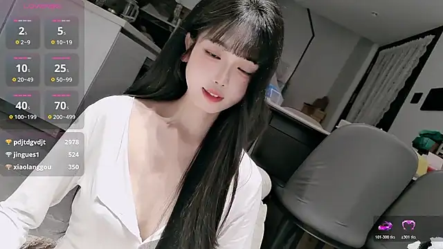 美女sansan-666在线直播