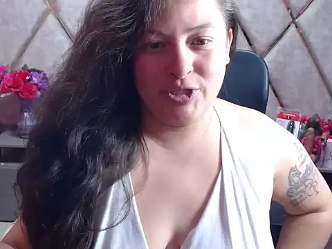 sarah_boobs_ - Sarah_Boobs_'s free webcam - UK Sex Cams