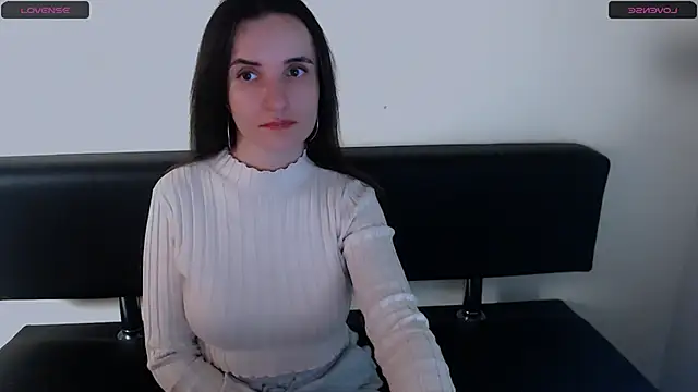 laimav_ - LaimaV_'s free webcam - UK Sex Cams