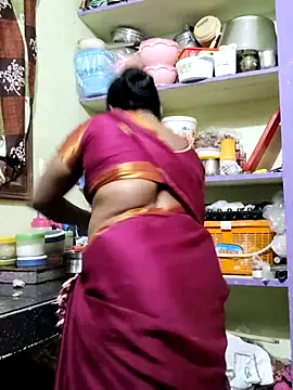 Webcam Model (yamini1431)  is live.Free join now!