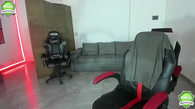 classied (G young) - naked / desnudo  rubio