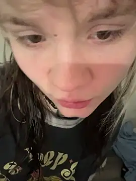 Cutiepiespanks's live cam