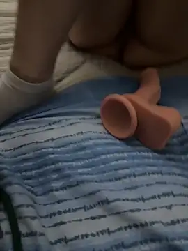 piccoladonna26 - Piccoladonna26's free webcam - UK Sex Cams