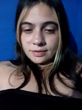 megan_nica (F young) - Top off