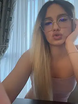 mollyxxx (F young) - Cum and squirt