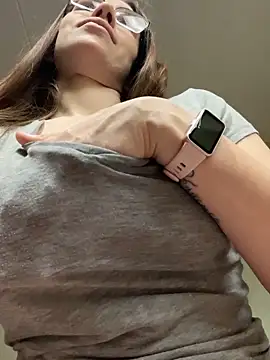 fairytaylor (F young) - Surprise my pussy