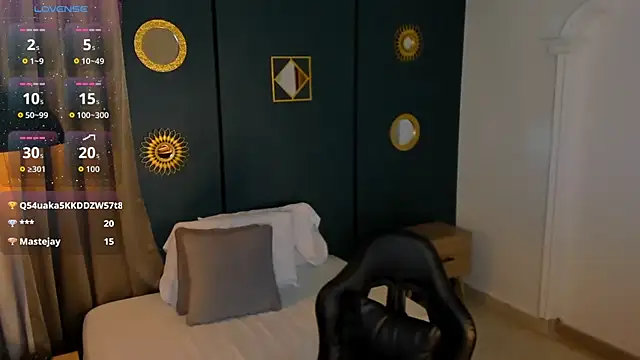 lia_sexx19 (F young) - spank my hot buttocks