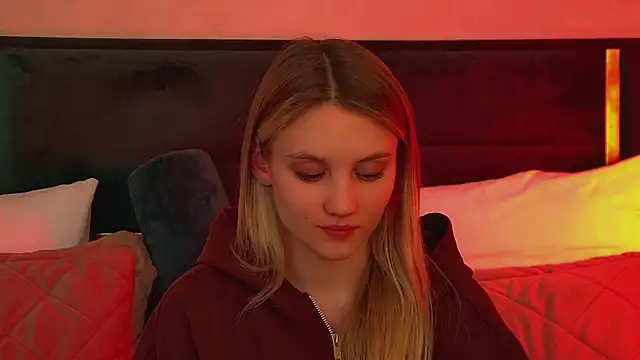 stacyevances (F teen) - you are very cute and also sexy