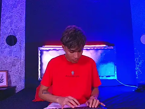 yoseph_20 (M twink) - oil on my body