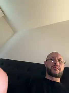 guitccch - Guitccch's free webcam