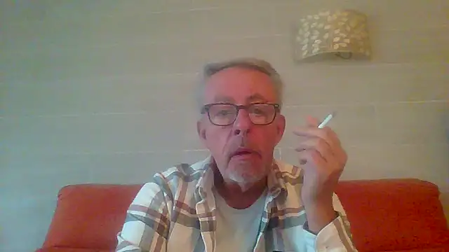 tuggy59 (M grandpa) - cum with me masurbador