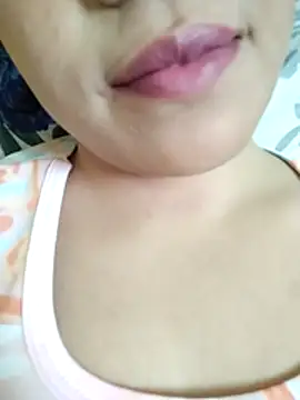 Webcam Model (Anki-doll)  is live.Free join now!