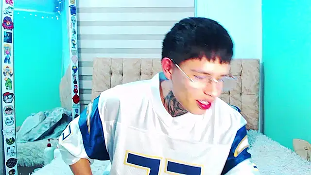 _justinmoon2 (M young) - 🔥💙 BIG EXPLOSION OF CUM! 🔥💙