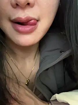 美女mitao_xx在线直播