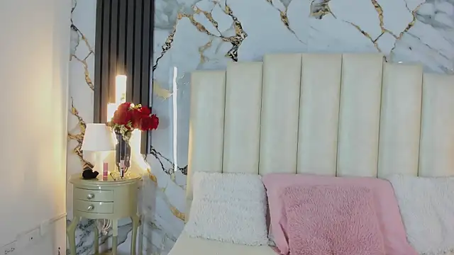 lulumars - Lulumars's free webcam - UK Sex Cams