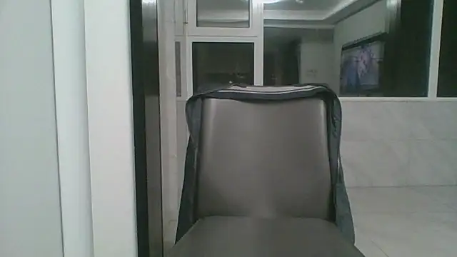 nole_china7 (Ask my age) - talk / fun / cum