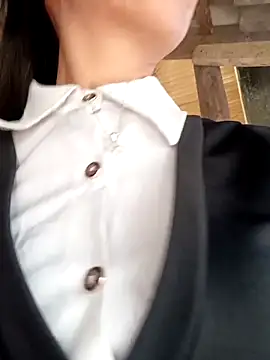 milkshow - MilkShow's free webcam - UK Sex Cams