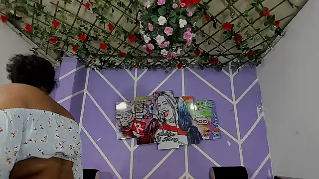 lizeth_hot2002 - Lizeth_hot2002's free webcam