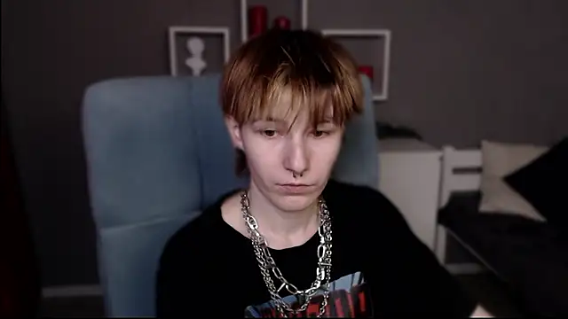 guitarandangell - Guitarandangell's free webcam - UK Sex Cams