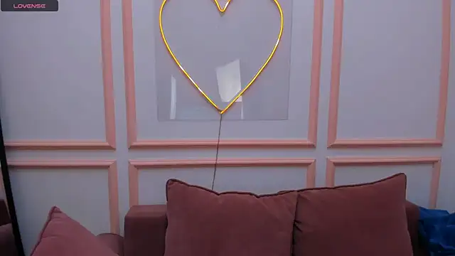 jannaverdi_ - JannaVerdi_'s free webcam