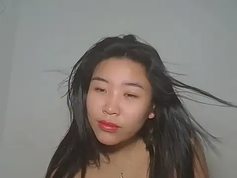 zyeiii - Zyeiii's free webcam - UK Sex Cams