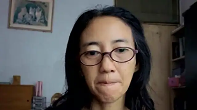 sexycitty (F milf) - topless dance for 1 song