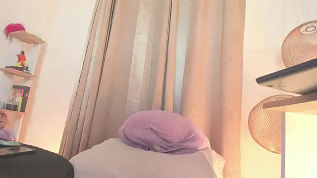 VenusSantana live sex cam