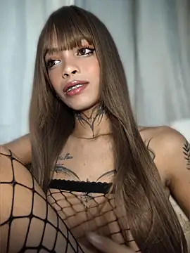 doridelux20 - DoriDelux20's free webcam