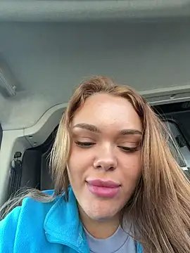 Kitty2490 live sex cam