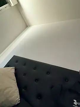 guitccch (Ask my age) - Je vous laisse choisir