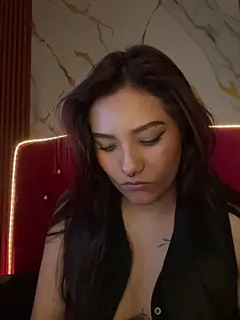 angellique_22 (F young) - control toy x 5 naked