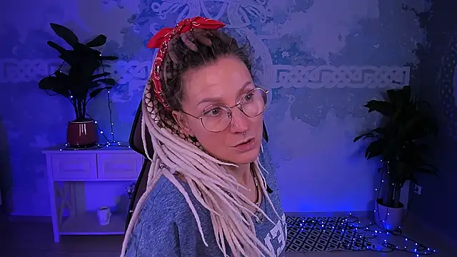 umaspace - UmaSpace's free webcam - UK Sex Cams