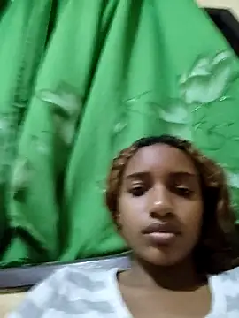 barbiefox24 (F young) - Mostro corpo nu aceito pix