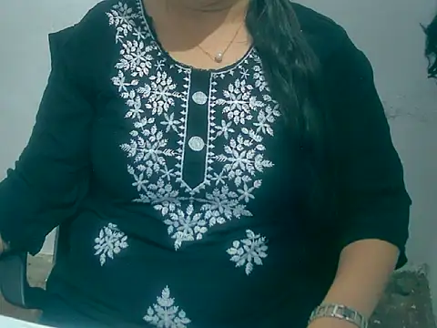 Cute_Aliyaa live sex cam