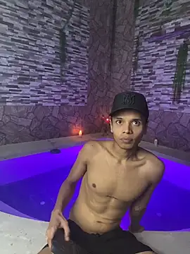 alejandroo_montenegro (M young) - Milking in a jacuzzi