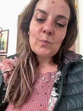 Sunbelxx from StripChat is Freechat