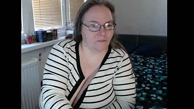 Sweetboobs live sex cam