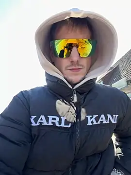 Cookieboy88's live cam