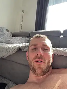 trainwithme's live cam