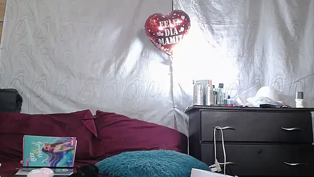 cataleyarosee - CataleyaRosee's free webcam - UK Sex Cams