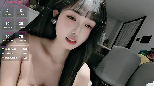 sansan-666 Live Webcam on Stripchat