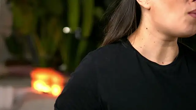 KellyMathews live sex cam